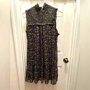 Wild Fable floral dress size M — sleeveless with high neck , lightweight